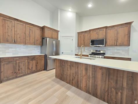 1019 W 200 N Clearfield UT 84015