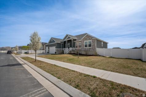 206 E Mount Emmons Drive Eagle Mountain UT 84005