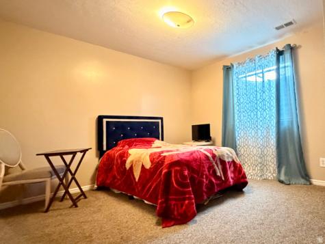 1528 E Buttercup Drive Sandy UT 84092
