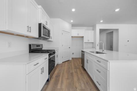 1978 S Wolverine Way Washington UT 84780