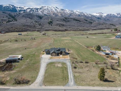 5073 N 3300 E Eden UT 84310