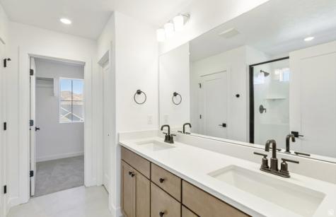 4948 N Topaz Drive Eagle Mountain UT 84005
