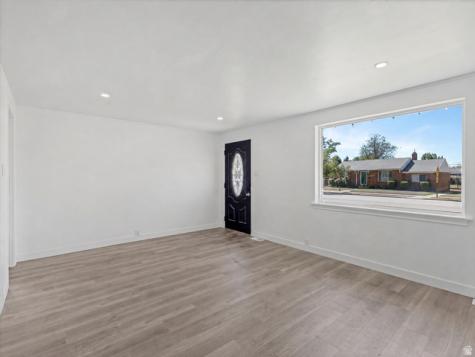 1546 W 1300 S Salt Lake City UT 84104