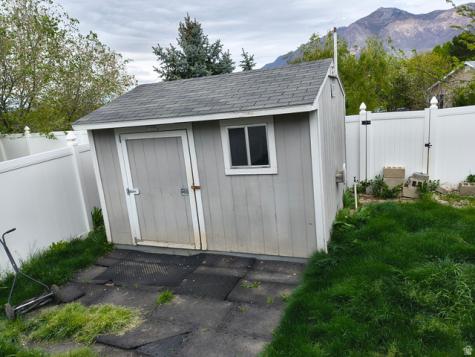 986 E 1200 N Ogden UT 84404