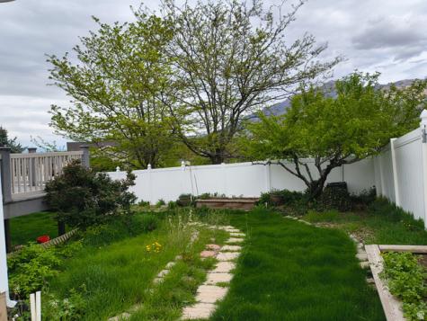 986 E 1200 N Ogden UT 84404