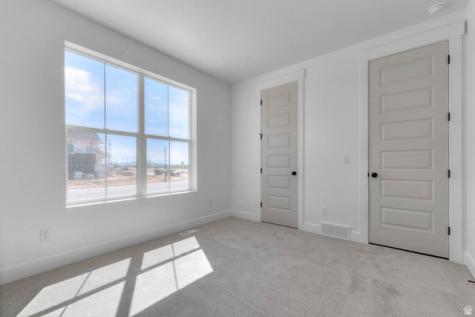 3828 W 2300 N Clinton UT 84015