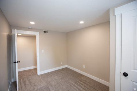 264 E 700 N Harrisville UT 84404