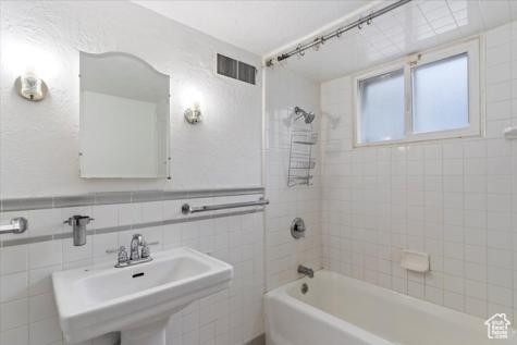 2737 S Harrison Boulevard E Ogden UT 84403