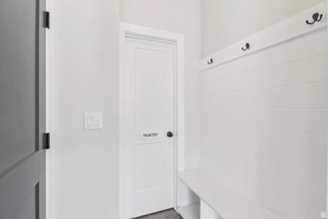 558 E Rockwell Vista Draper UT 84020