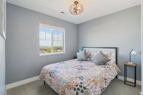 558 E Rockwell Vista Draper UT 84020