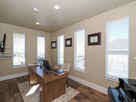 348 S 1430 E Tooele UT 84074