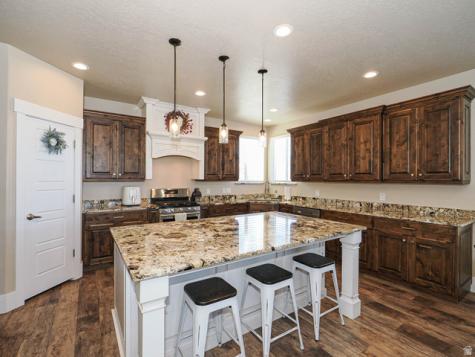 348 S 1430 E Tooele UT 84074
