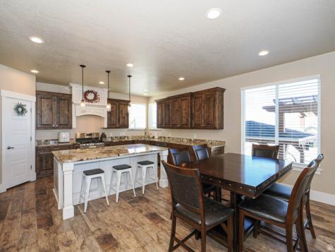 348 S 1430 E Tooele UT 84074