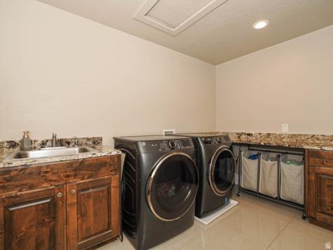 348 S 1430 E Tooele UT 84074