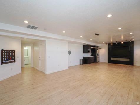 348 S 1430 E Tooele UT 84074