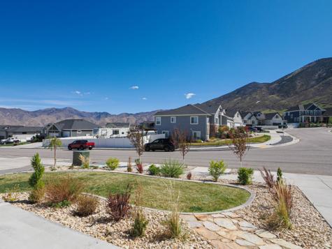 348 S 1430 E Tooele UT 84074
