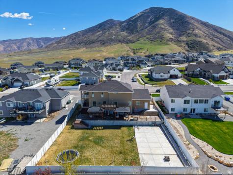 348 S 1430 E Tooele UT 84074
