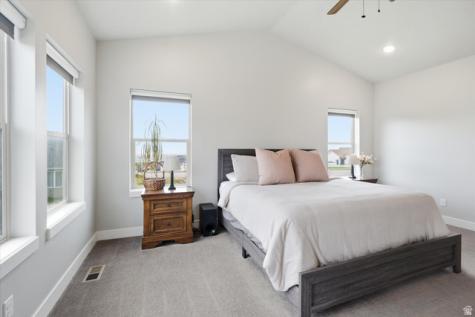 1034 E 50 N Hyde Park UT 84318