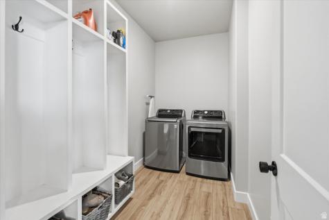 1034 E 50 N Hyde Park UT 84318