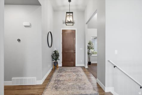 1034 E 50 N Hyde Park UT 84318
