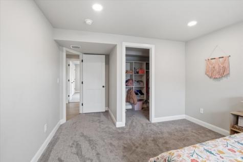 1034 E 50 N Hyde Park UT 84318