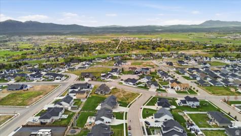 1034 E 50 N Hyde Park UT 84318