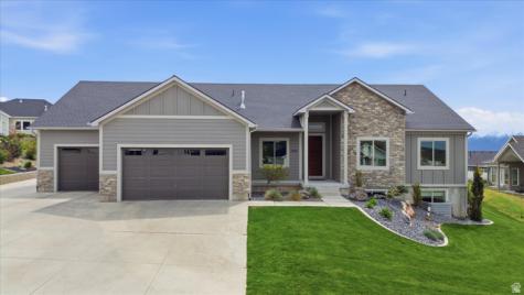 1034 E 50 N Hyde Park UT 84318