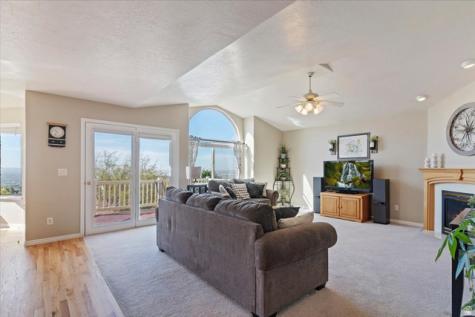 523 E 3600 N North Ogden UT 84414