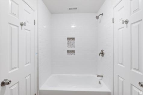 2078 E Spring Oaks Drive N Springville UT 84663