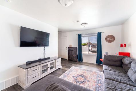 544 E 1080 S Roosevelt UT 84066