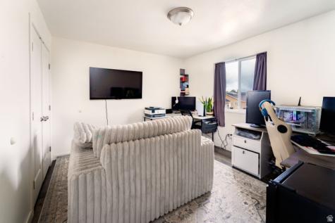 544 E 1080 S Roosevelt UT 84066