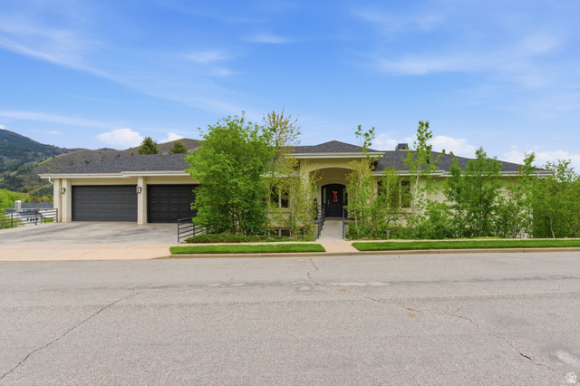 1878 E Ridgepoint Drive S Bountiful UT 84010