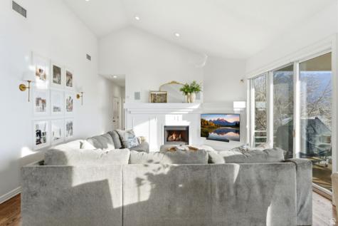 1878 E Ridgepoint Drive S Bountiful UT 84010