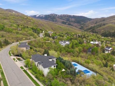 1878 E Ridgepoint Drive S Bountiful UT 84010