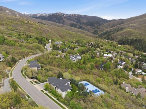 1878 E Ridgepoint Drive S Bountiful UT 84010