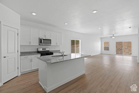 7263 Bald Eagle Way N Eagle Mountain UT 84005