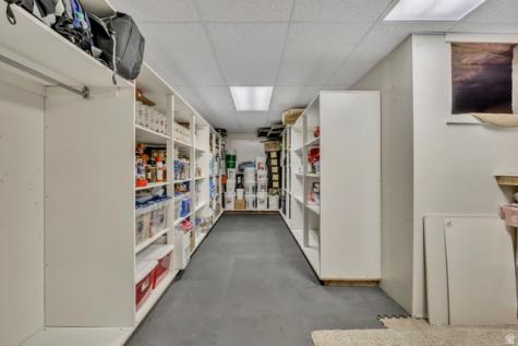 8149 S 2425 E South Weber UT 84405