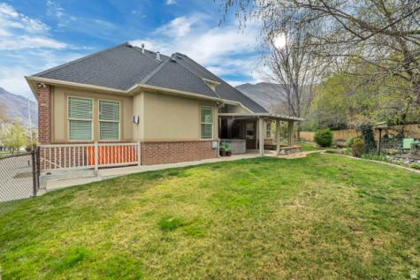 8149 S 2425 E South Weber UT 84405