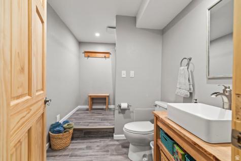 986 E 2290 N Monroe UT 84754