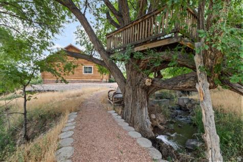 986 E 2290 N Monroe UT 84754