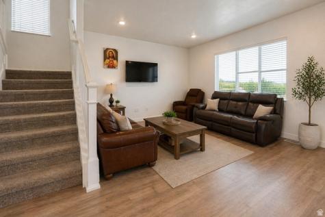 8692 W Beckville Drive S Magna UT 84044