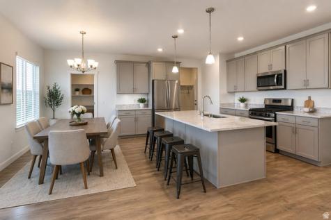 8692 W Beckville Drive S Magna UT 84044