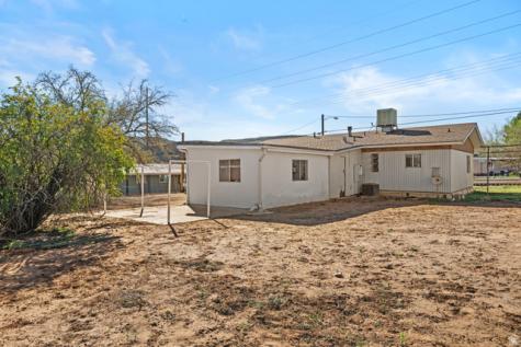 49 E 600 N Hurricane UT 84737