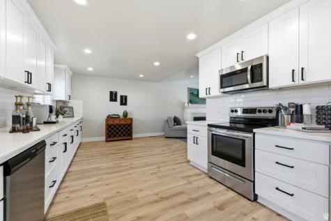 1405 E Vintry Lane S Murray UT 84121