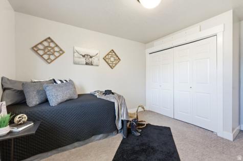 1405 E Vintry Lane S Murray UT 84121