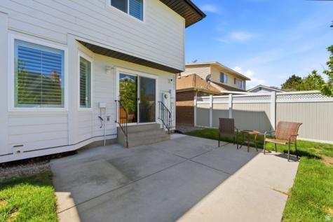 1405 E Vintry Lane S Murray UT 84121
