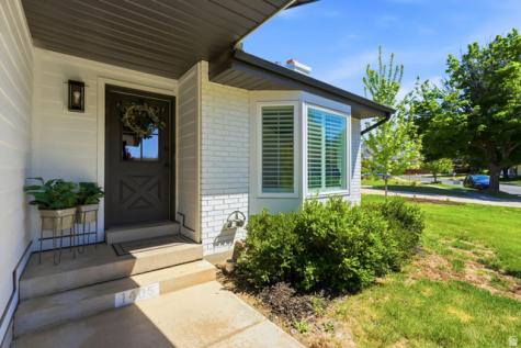 1405 E Vintry Lane S Murray UT 84121