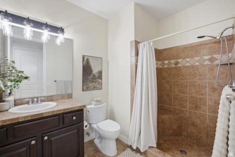 1872 S 20 E Washington UT 84780