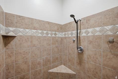 1872 S 20 E Washington UT 84780