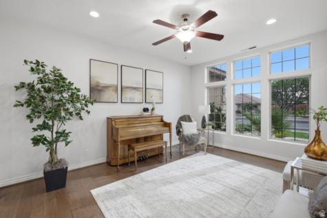 1872 S 20 E Washington UT 84780